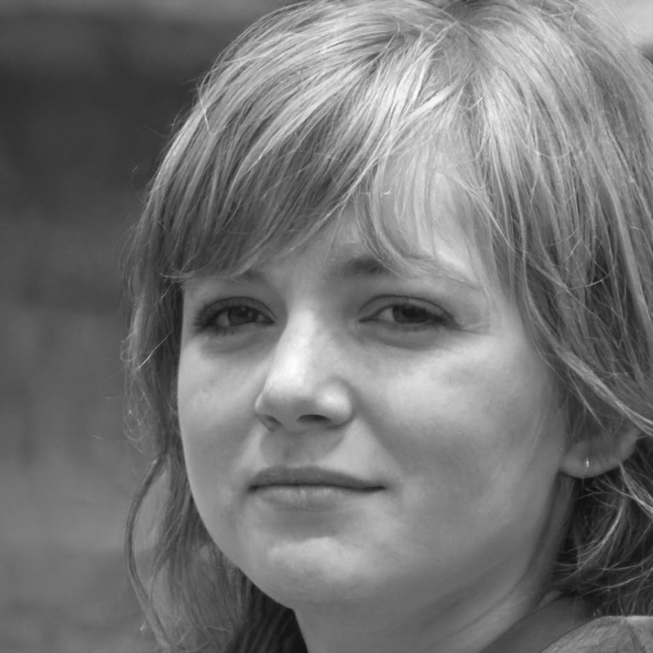 Dr. Sarah Müller